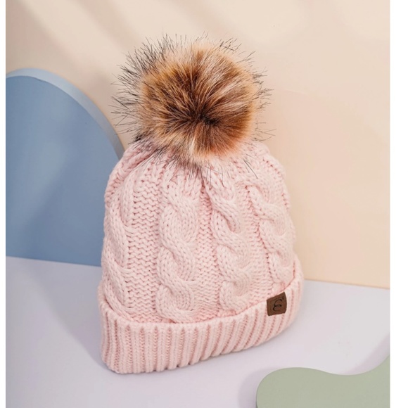 Pink Cable Knit Beanie Hat Faux Fur Pom Pom  100% Acrylic - Picture 2 of 11